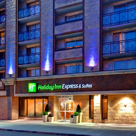 Holiday Inn Express And Suites Calgary By Ihg Exteriör bild