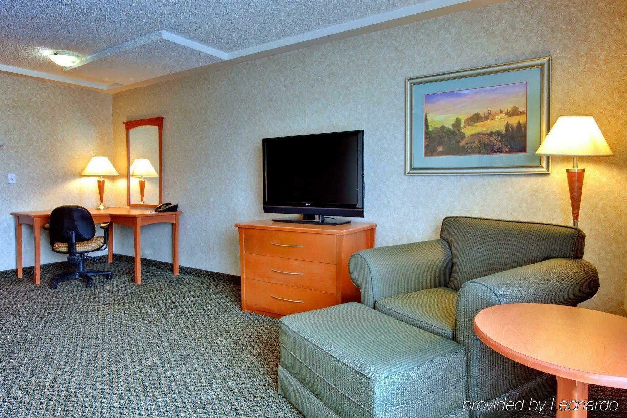 Holiday Inn Express And Suites Calgary, An Ihg Hotel Rum bild